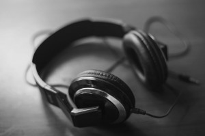 plateforme-decouverte-musicale-streaming-headphones